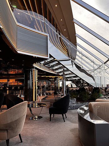 Yacht Club Lounge Yacht Club Lounge