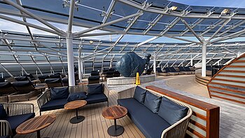 Yacht Club Poolbereich Yacht Club Poolbereich